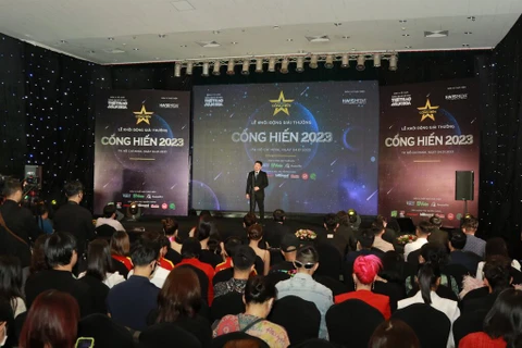 Lancement du prix Cống hiến (Contributions) 2023