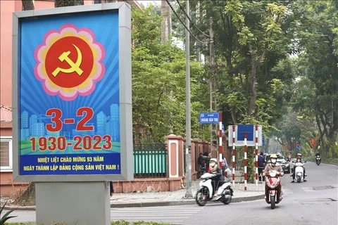 Félicitations pour le 93e anniversaire du Parti communiste du Vietnam 