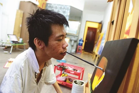 Lê Minh Châu, le peintre qui voulait sortir du cadre du handicap