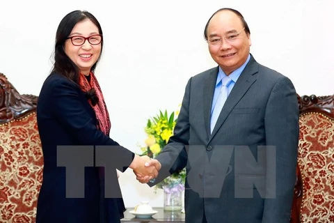 Le Premier ministre Nguyên Xuân Phuc promet de favoriser les activités du chinois Huawei 