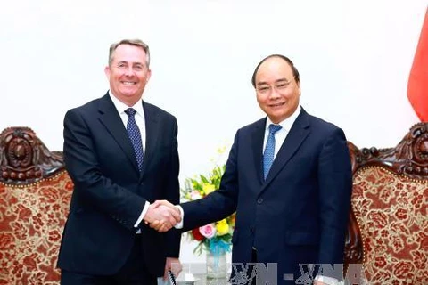 Le PM promet de favoriser les investissements britanniques au Vietnam