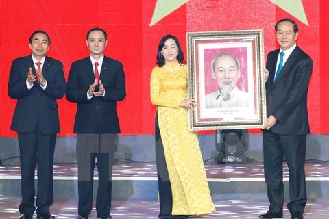 À Ninh Binh, le président Trân Dai Quang montre la voie