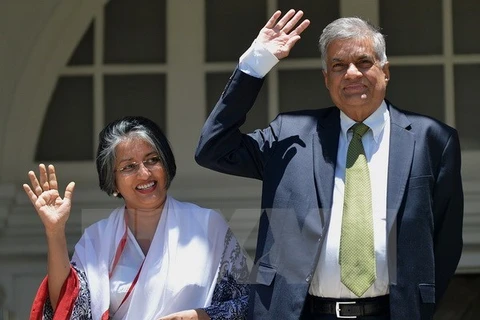 Le PM sri lankais Ranil Wickremesinghe entame sa visite officielle au Vietnam