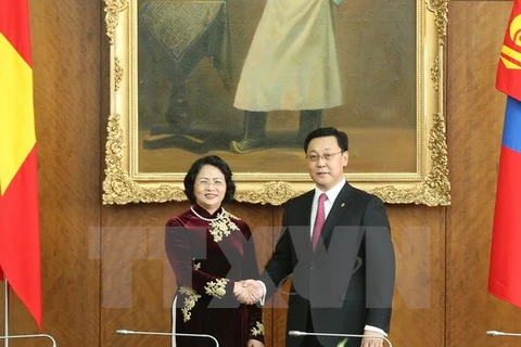 La vice-présidente vietnamienne et le PM mongol discute de la promotion des liens bilatéraux