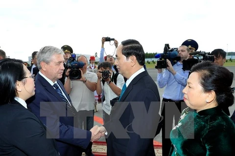Le président Trân Dai Quang entame sa visite officielle en Biélorussie