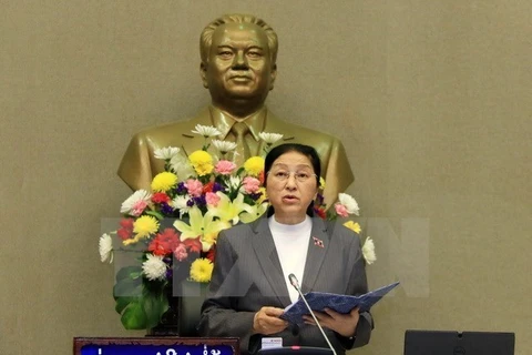 La présidente de l’AN laotienne en visite au Vietnam