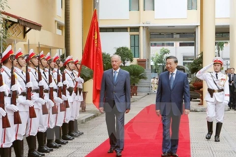 Vietnam-Russie : renforcement des relations de coopération dans la sécurité 