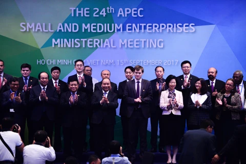 Le PM Nguyên Xuân Phuc appelle l’APEC à soutenir les PME