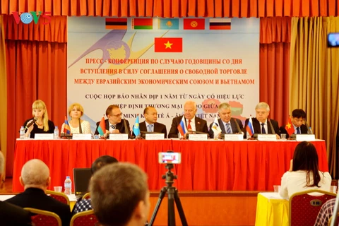 L’accord "a donné un nouvel élan au commerce Vietnam-UEEA"