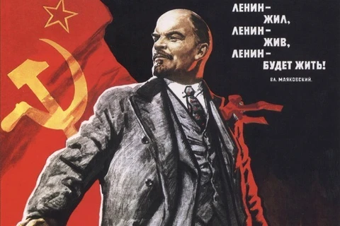 Echanges culturels en l'honneur du centenaire de la Révolution russe d’Octobre