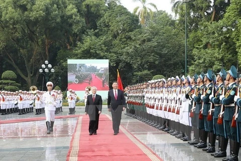 Nguyen Phu Trong préside la cérémonie d’accueil du dirigeant chinois Xi Jinping