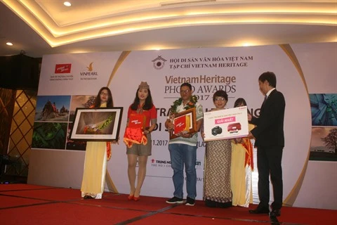 Remise des prix du concours de photos sur le patrimoine du Vietnam 2017
