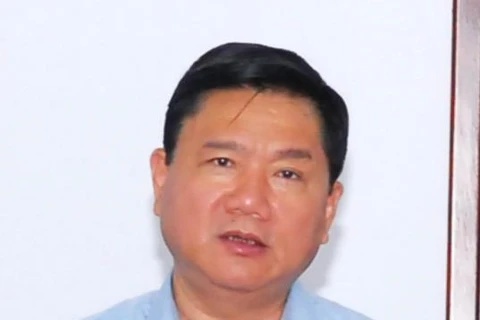 Suspension de ses obligations et droits de député de Dinh La Thang