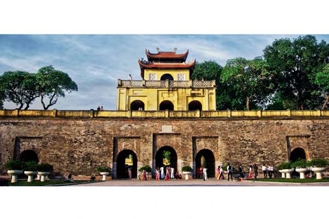 Préparatifs pour « Les voyages à travers les anciennes capitales du Vietnam »