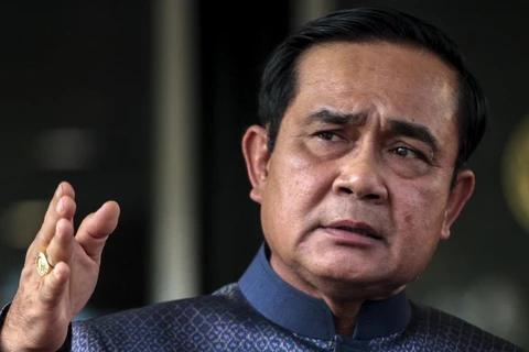 La Thaïlande va autoriser les partis à préparer les élections