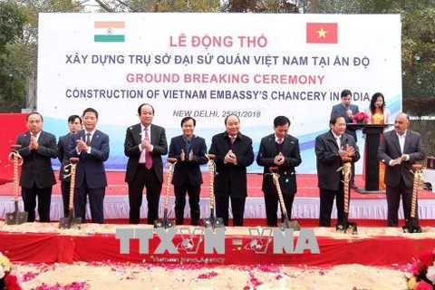 Le PM Nguyên Xuân Phuc lance les travaux de l’ambassade du Vietnam en Inde