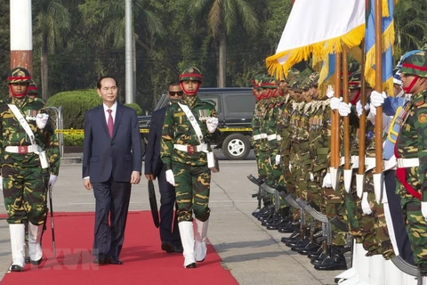 Le président Trân Dai Quang arrive à Dacca pour sa visite d’Etat au Bangladesh