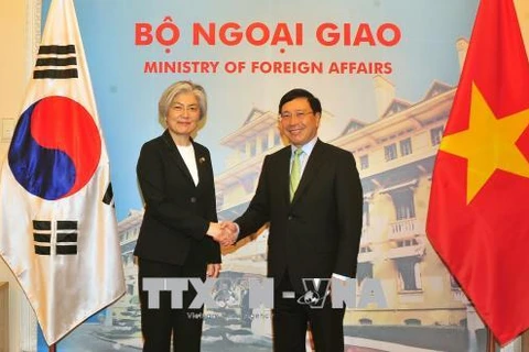 Vietnam-République de Corée : entretien entre les ministres des AE