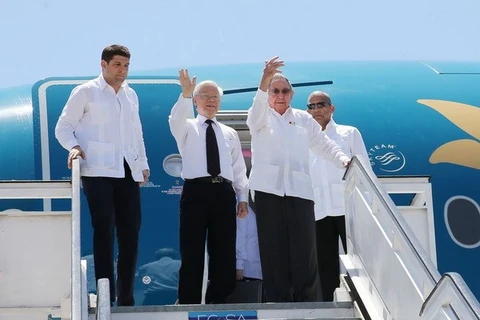 Le secrétaire général du PCV part pour Santiago de Cuba