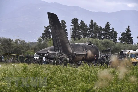 Crash d’un avion militaire alégrien : le Vietnam présente ses condoléances