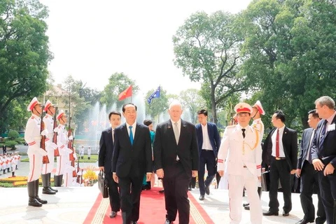 Le gouverneur général australien termine sa visite d'État au Vietnam