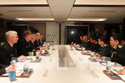 Défense : rencontre Vietnam - Etats-Unis à Singapour