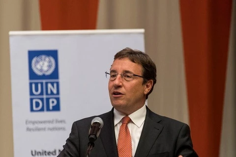 L’Administrateur du PNUD Achim Steiner visite le Vietnam