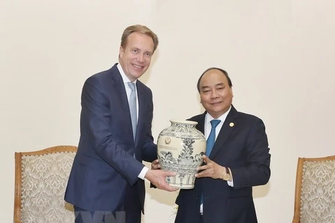 Le PM veut le soutien du WEF pour promouvoir les images du Vietnam