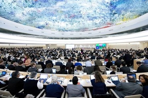 Le CDH de l’ONU adopte une résolution co-rédigée par le Vietnam