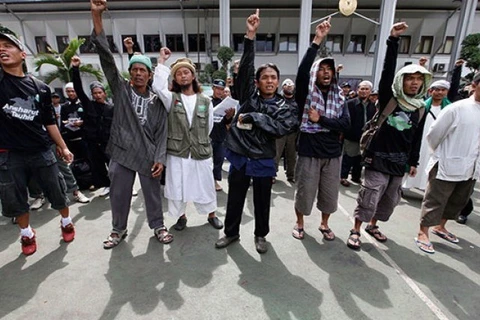 Indonésie : la cour dissout un groupe lié à l'EI