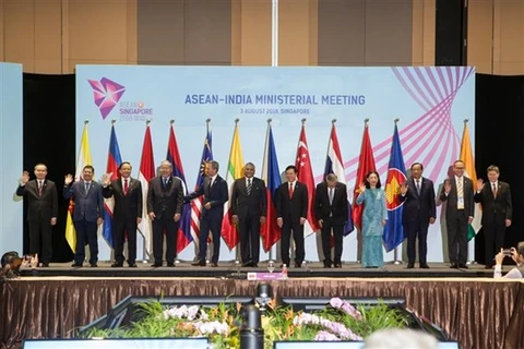 Le Vietnam co-préside la réunion ministérielle ASEAN-Inde