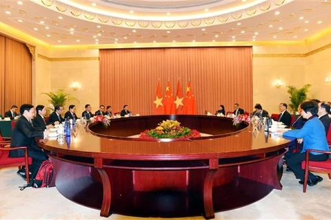 Activités du président du Comité central du Front de la Patrie du Vietnam en Chine 