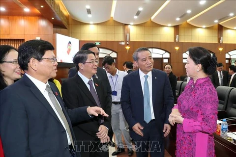 Da Nang exhorté à développer le tourisme, l’industrie et l’économie maritime