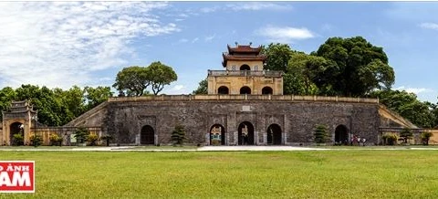 La cité impériale de Thang Long racontée par les tablettes de bois des Nguyên