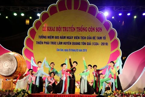 La fête printanière de Côn Son-Kiêp Bac 2019 s’ouvre à Hai Duong