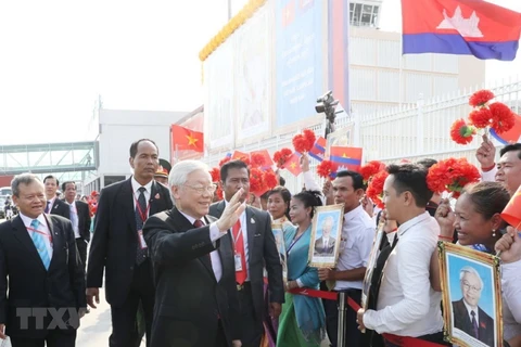 Le SG du Parti et le président entame sa visite d'Etat au Cambodge
