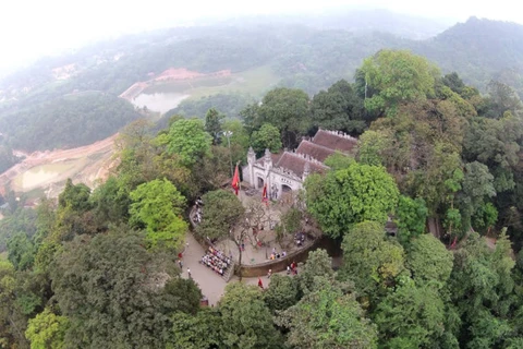 Les temples des rois Hùng fondateurs du pays