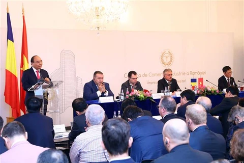 Le PM s’attend à une croissance exponentielle des relations de coopération Vietnam – Roumanie