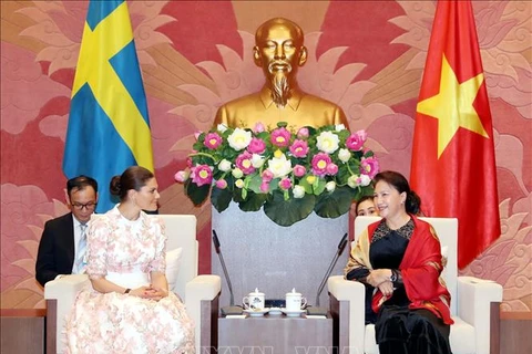 La présidente de l’AN reçoit la princesse héritière de Suède