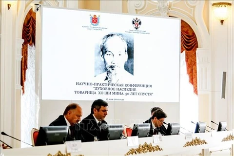 Symposium sur l'héritage spirituel du président Ho Chi Minh en Russie