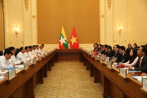 Le Vietnam souhaite développer ses relations avec le Myanmar