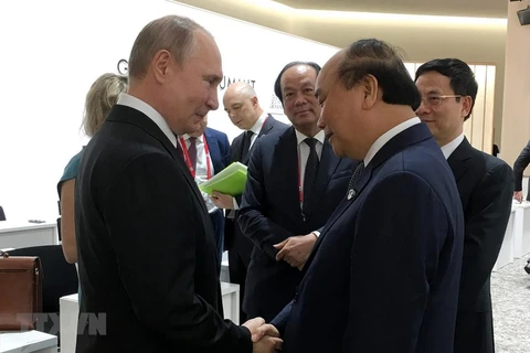 Sommet du G20 : le PM Nguyen Xuan Phuc rencontre des dirigeants étrangers