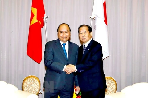 Le PM reçoit le président de l'Alliance parlementaire d'amitié Japon-Vietnam
