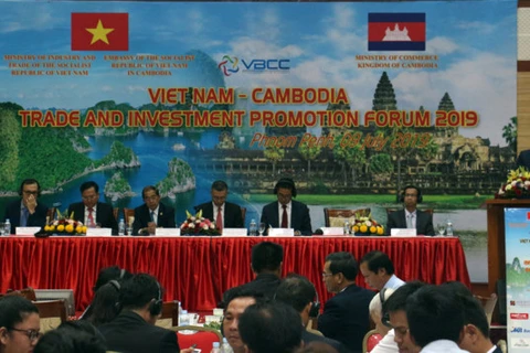  Forum pour la promotion du commerce et de l’investissement Vietnam – Cambodge 2019