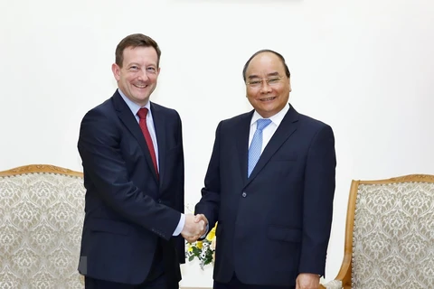 Le PM appelle à promouvoir la coopération entre le Vietnam et la France