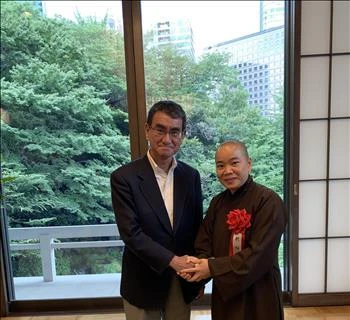 Honorer les individus et organisations ayant contribué aux relations Vietnam-Japon