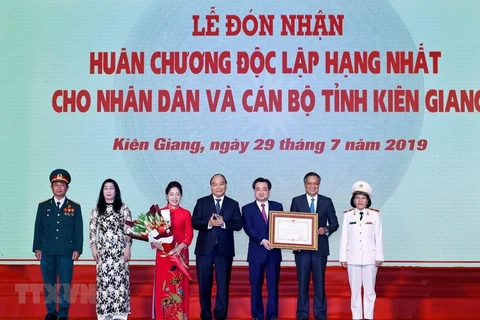 Le PM félicite Kien Giang pour ses efforts en faveur du développement socio économique