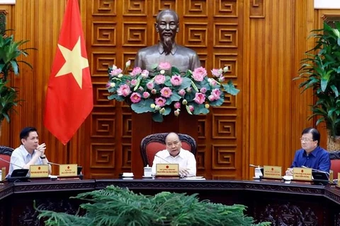  Premier ministre: l'inauguration de l’autoroute Trung Luong-My Thuân prévue pour 2021