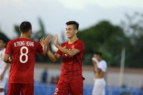 Football : le Vietnam bat le Laos 6-1 aux SEA Games 30