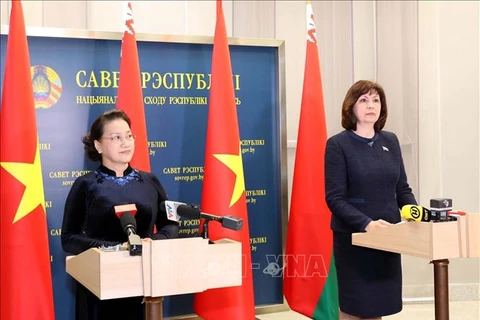 Vietnam-Bélarus: Les dirigeantes parlementaires plaident pour des liens accrus
